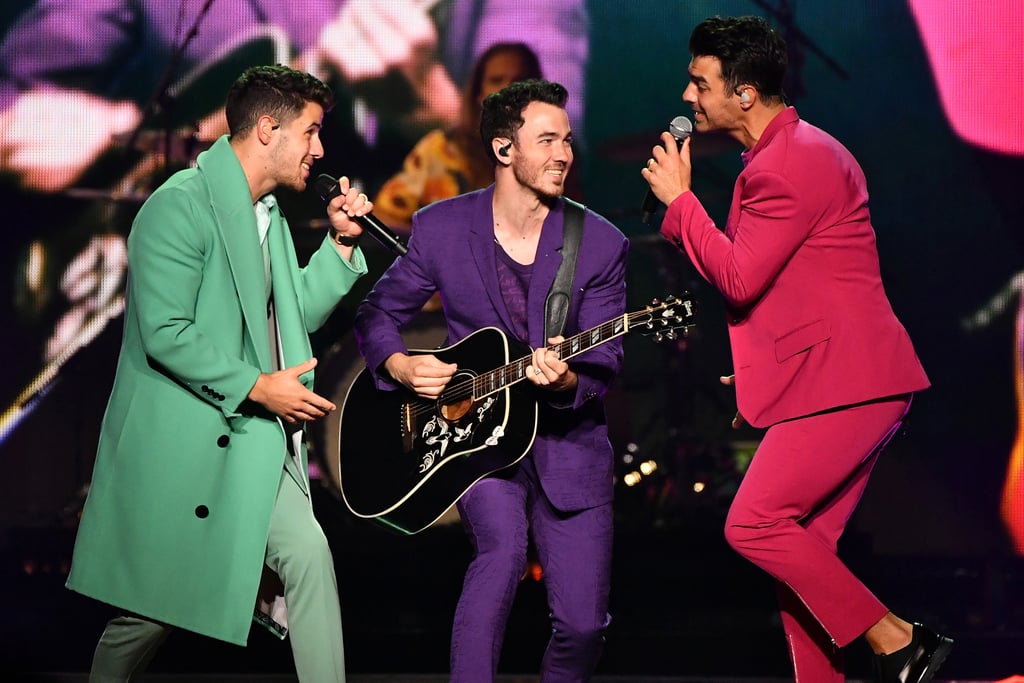 #happinessbegintour. Kevin Jonas Shared a heart-filling video of fans ...