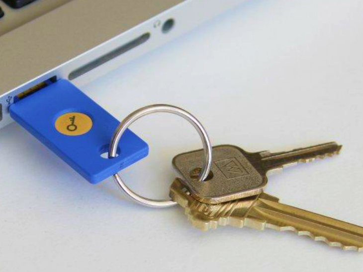 Facebook's Mobile App Gets Support for Physical Security Keys to Enable Two-Factor Authentication