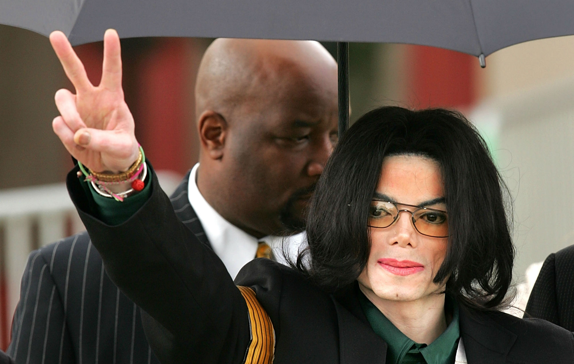 Michael Jackson's home gets Wade Robson misuse claim tossed out of court!!