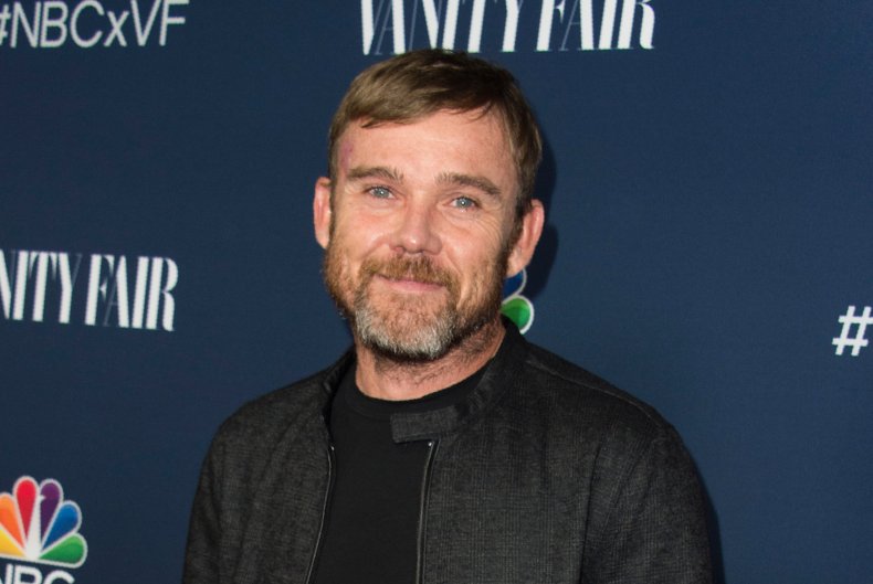 Ricky Schroder Apologizes to Costco Employee Whom He Harassed in Anti-Mask Rant!!!