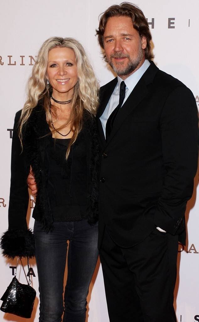 Russell Crowe's Sons Are All Grown Up in Rare Photo With Mom Danielle Spencer!!!