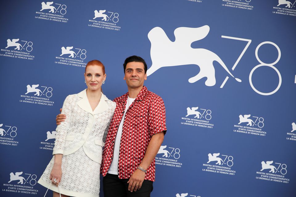 Jessica Chastain and Oscar Isaac