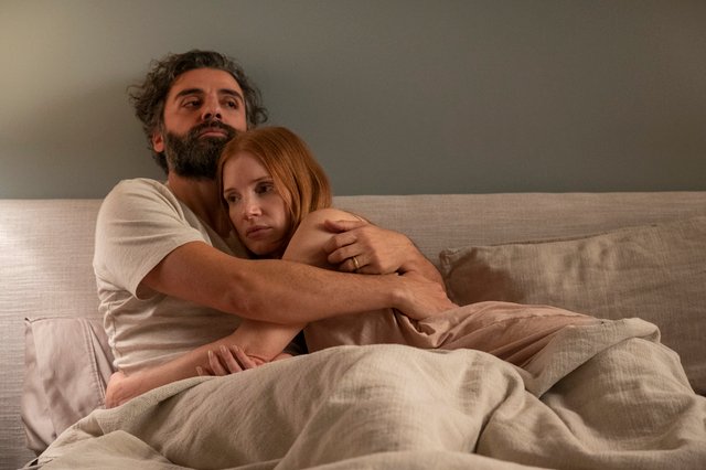 Jessica Chastain and Oscar Isaac 