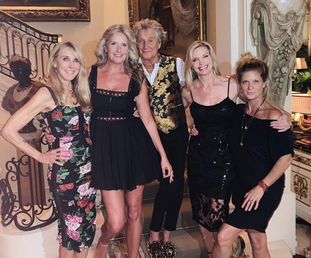 Rod Stewart with Alana Stewart, Penny Lancaster, Kelly Emberg and Rachel Hunter 