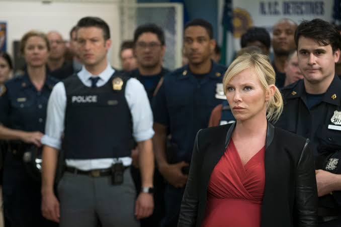 Kelli Giddish