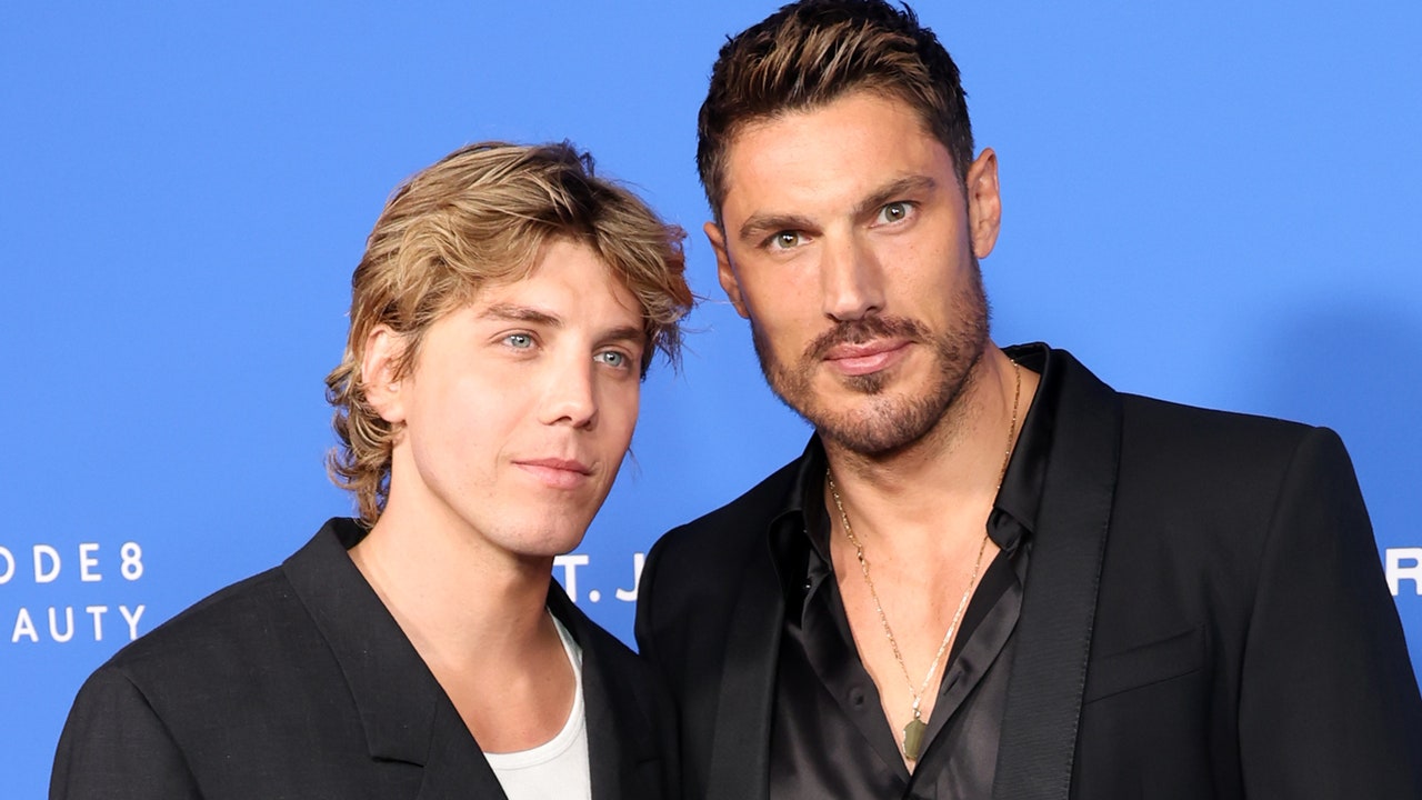 Lukas Gage and Chris Appleton: Hollywood's Hottest New Couple? Get the Scoop Now! 19