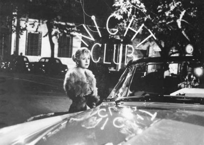 Nights of Cabiria (1957): A Timeless Masterpiece that Captures the Heart and Soul 15