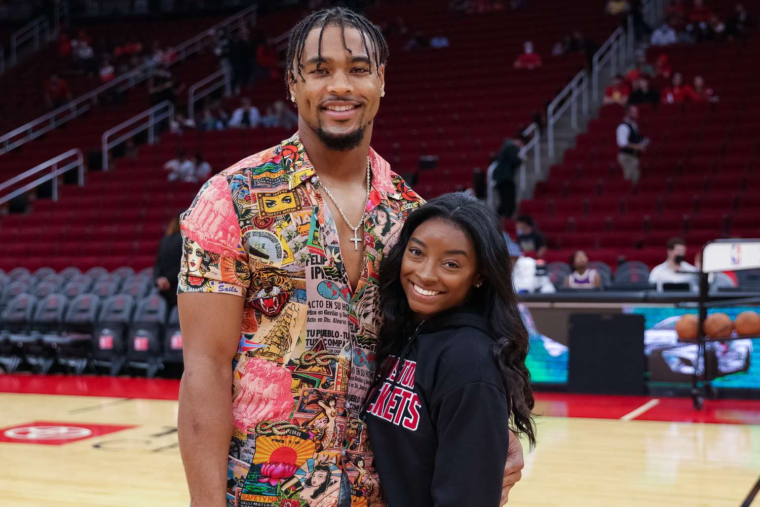 Simone Biles and Jonathan Owens: A Captivating Relationship Timeline Revealed 22