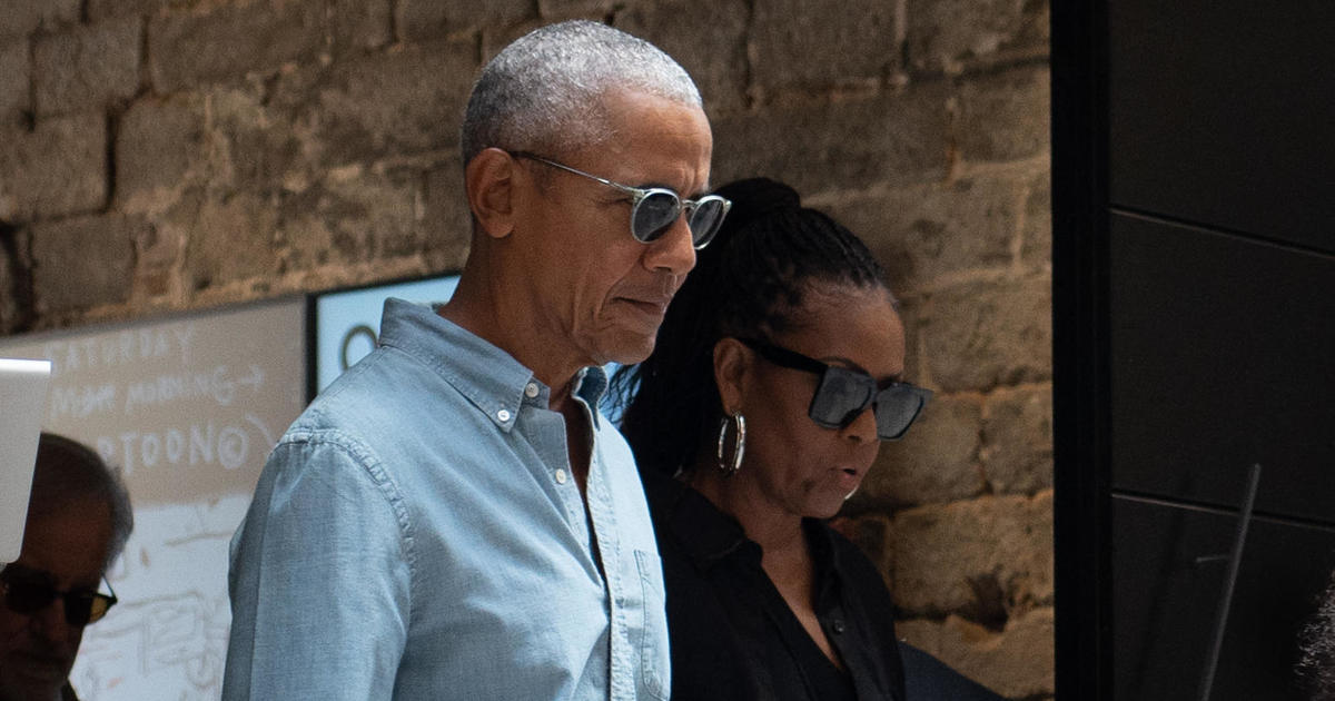 Barack and Michelle Obama: A Love Story That Defined Leadership and Captivated the Nation 15