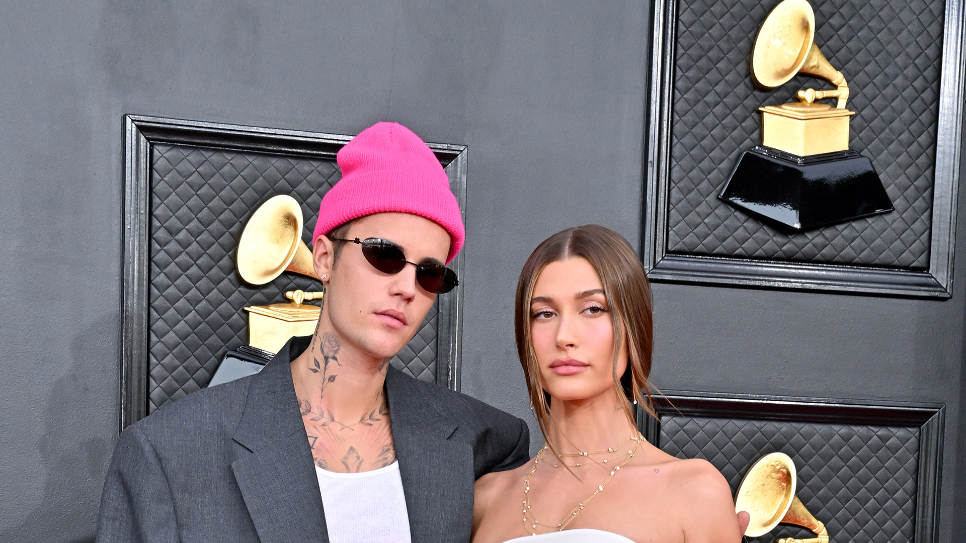 Justin and Hailey Bieber: Surprising Truth About Their Relationship Revealed! 15