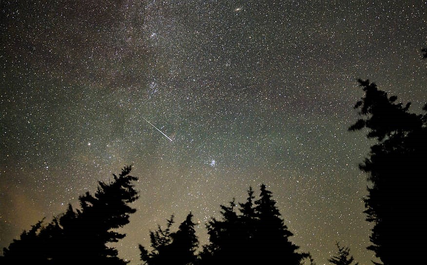 Experience the Spectacular Meteor Shower Spectacle at Minnesota's Viewing Parties! 14
