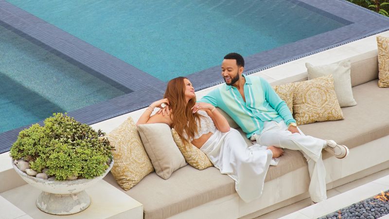Discover the Epic Love Story of Chrissy Teigen and John Legend - A Power Couple's Journey! 15