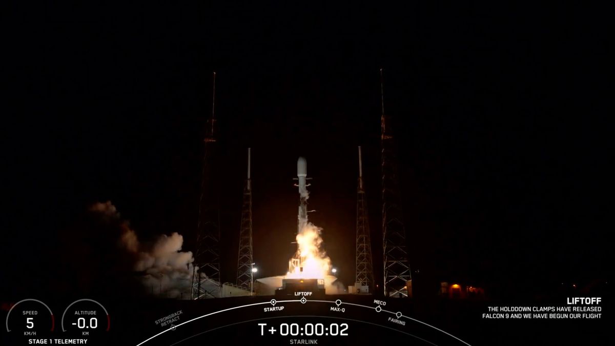Mind-Blowing: SpaceX Successfully Deploys 15 Starlink Satellites and Nails Epic Rocket Landing at Sea! 11