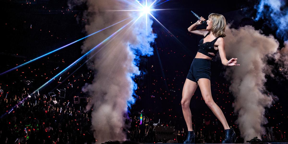 Taylor Swift's Epic Announcement and Unforgettable Moment at Last L.A. Show Leaves Fans Speechless 21