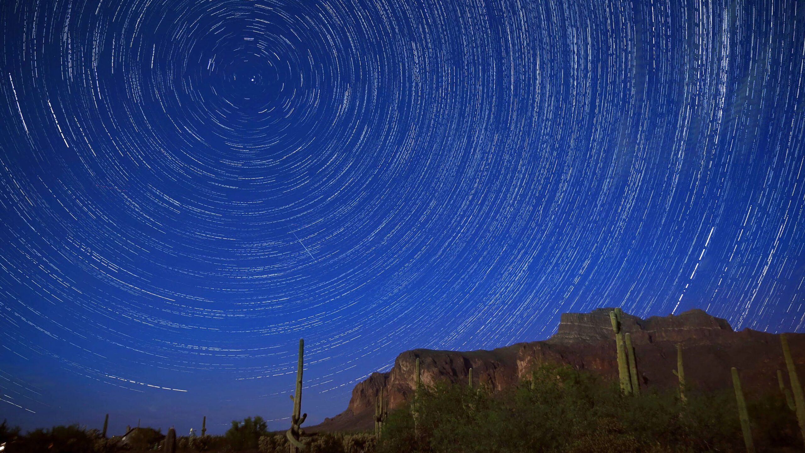 Discover the Spectacular Meteor Shower Show Happening This Weekend - Don't Miss Out! 12