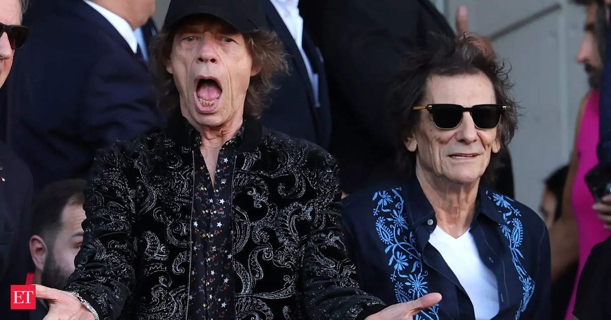 Mick Jagger's Surprising Revelation About The Rolling Stones Logo in Kolkata Tour 15