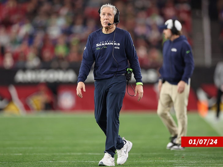 malcolm-smith-pete-carroll-vegas-9974.jpeg