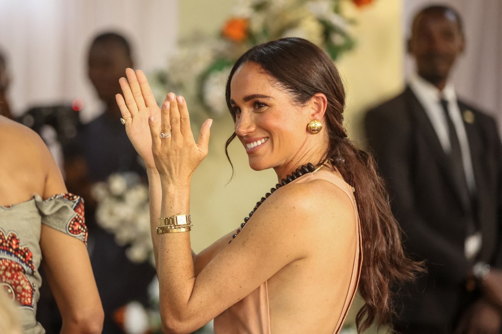 meghan-markle-staff-therapy-5915.jpeg